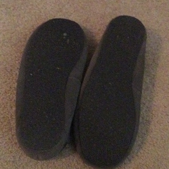 Minnie Tonka Slippers - Picture 5 of 6